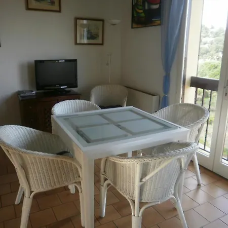 6alz8 Pour 6 Personnes Collioure